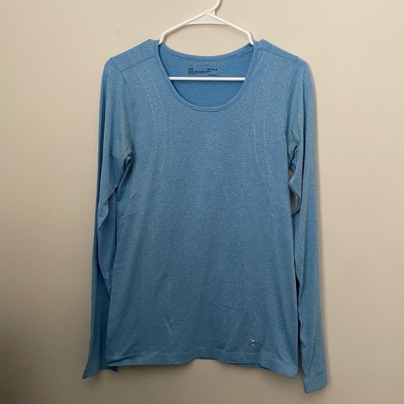 Athletic Tops - Picture 2 of 9